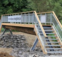 Fussgaengerbruecke im Hahnenbachtal.JPG